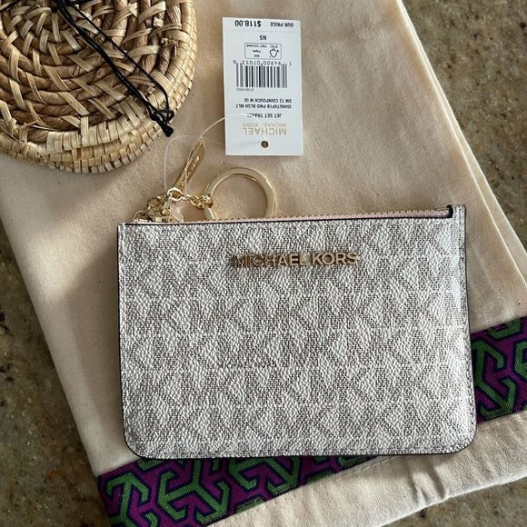 New mk cardholder 💘 vanilla pink - Picture 3 of 4